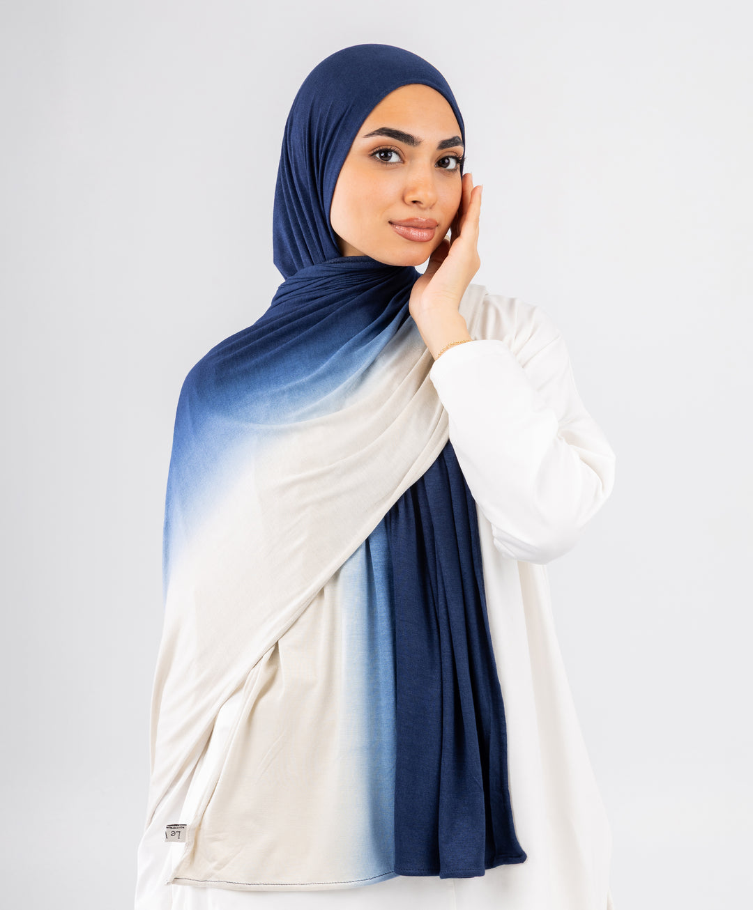 Kuwaiti Gradient Scarf