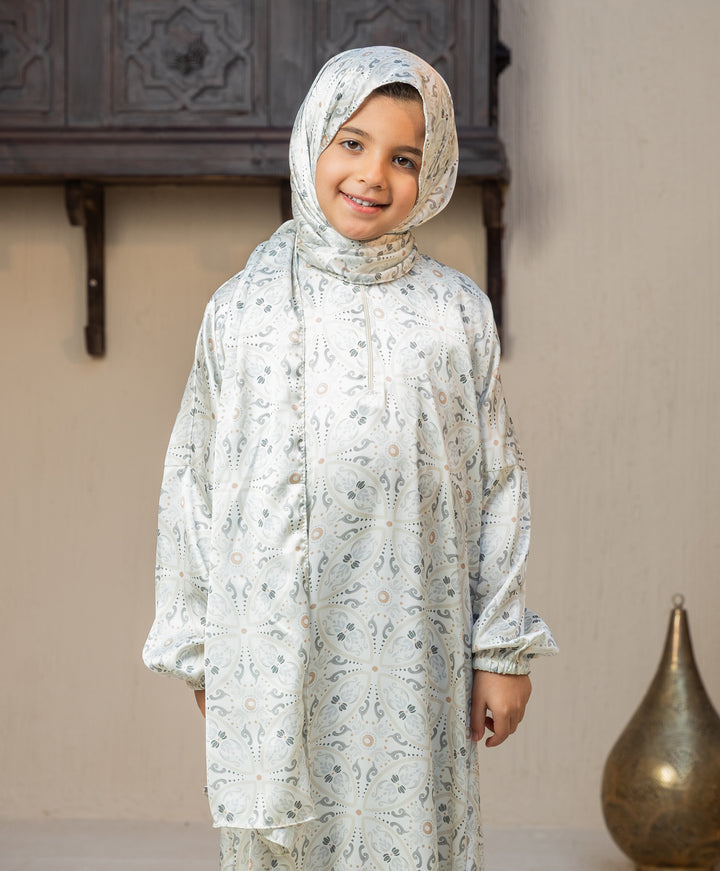 Fancy Satin Kids Isdal