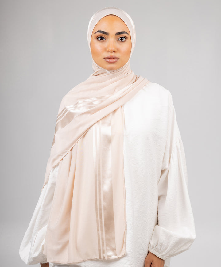 Luxurious Kuwaiti Scarf