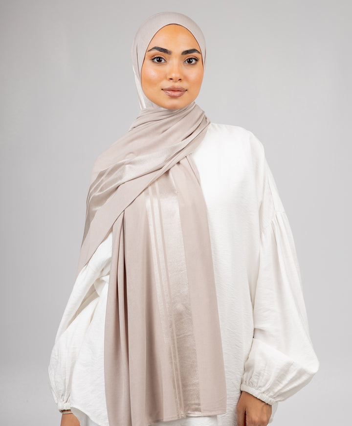 Luxurious Kuwaiti Scarf