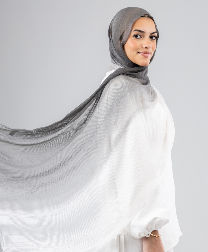 Soft Gradient Cotton Scarf