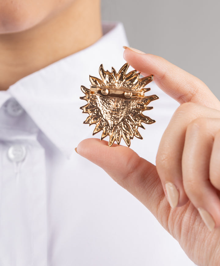 Aurum Brooch