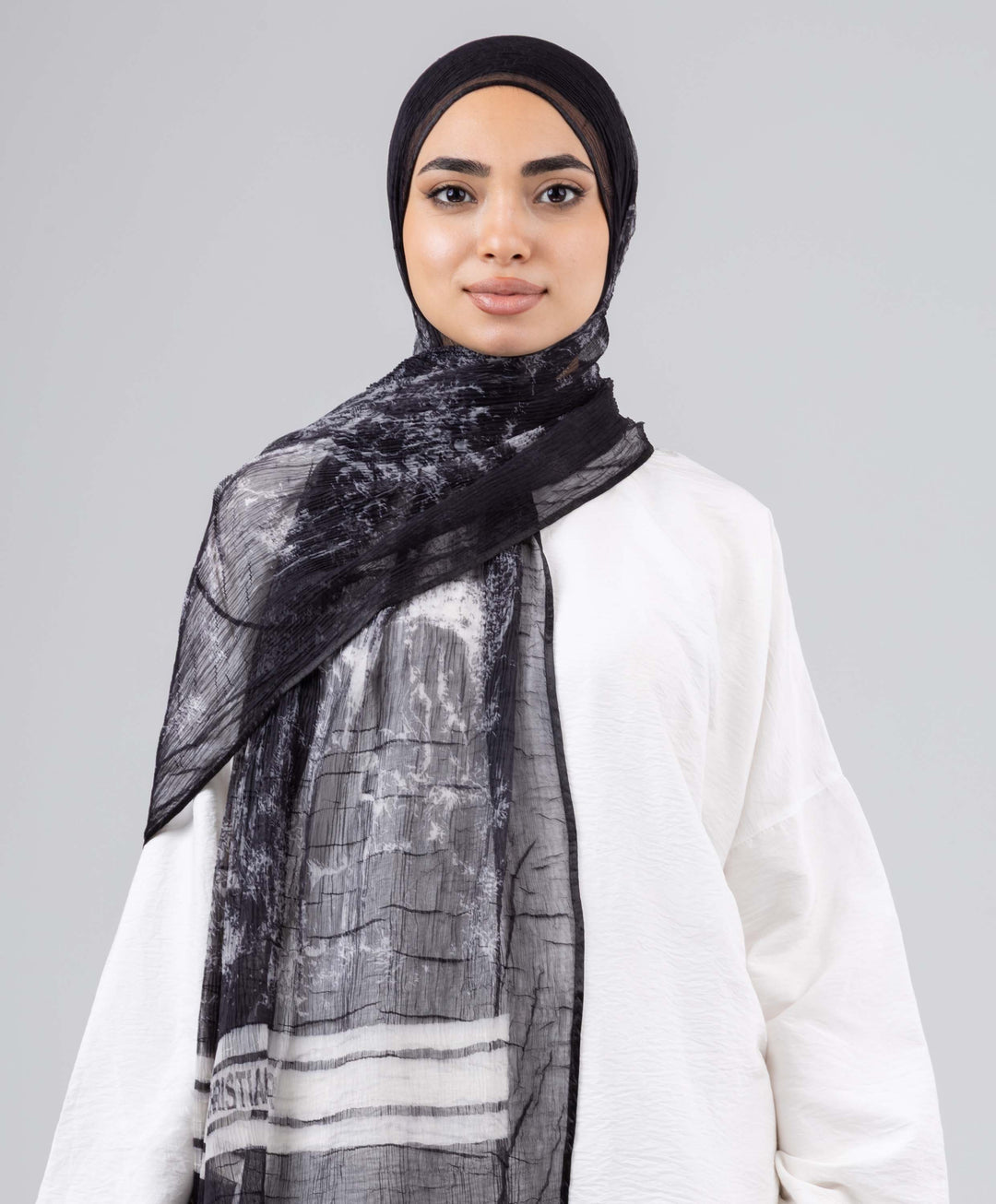Eclipse Satin Round Crushed Scarf
