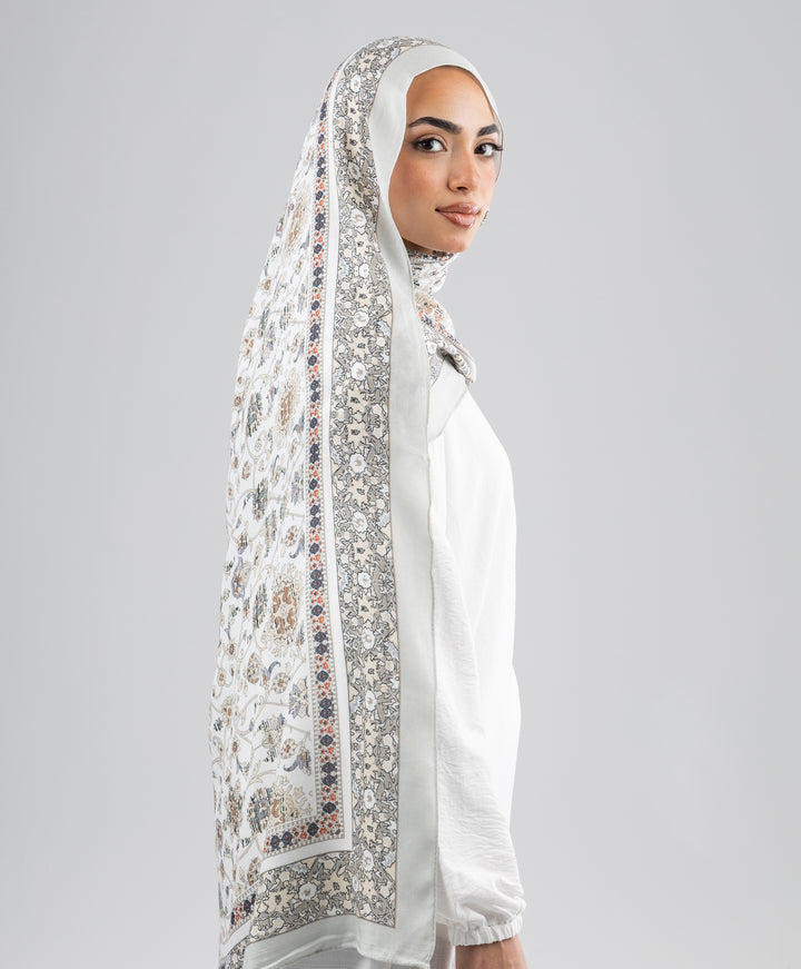 Fancy Modal Scarf