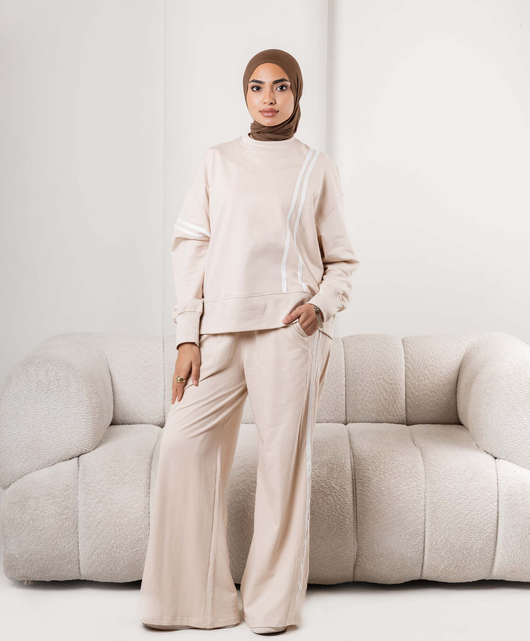 White Stripes Cotton Set