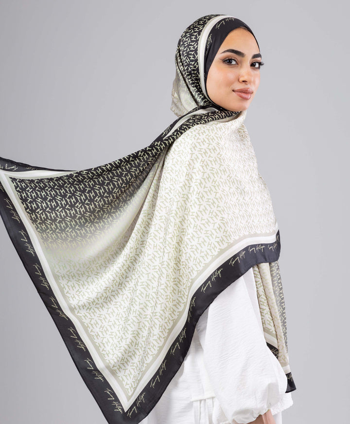 Vera Luxury Silk Scarf