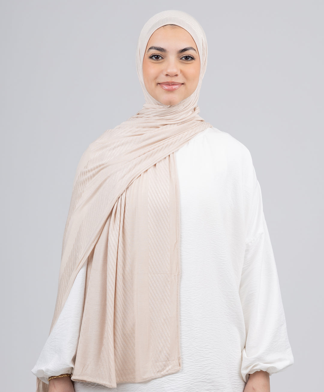 Dainty Kuwaiti Scarf