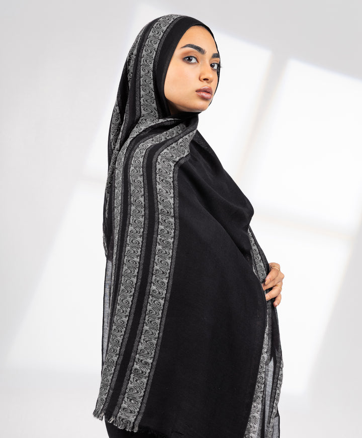 Midnight Lace Linen Scarf
