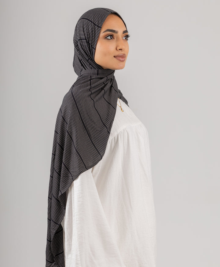 Plain Streaked Scarf