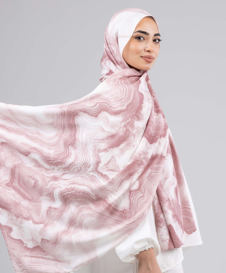 Wavy Modal Scarf