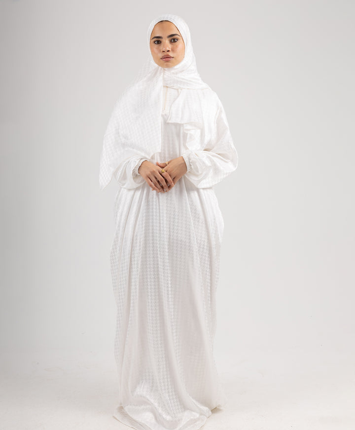 Jacquard Satin Isdal