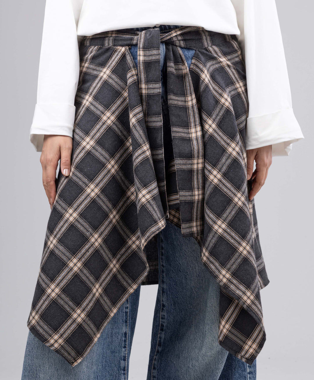 Wrap Carreaux Skirt