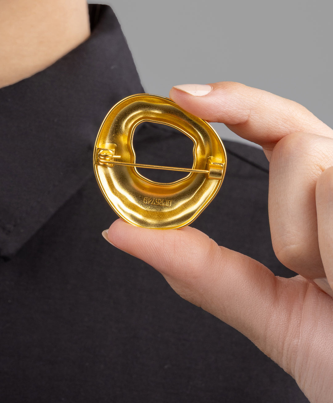 Mini Loop Brooch