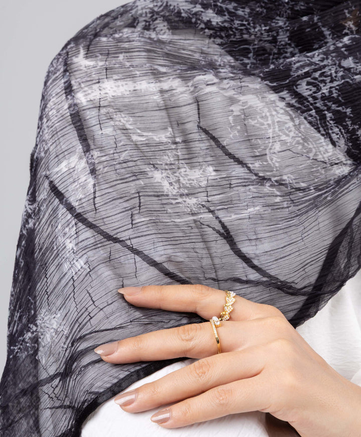Eclipse Satin Round Crushed Scarf