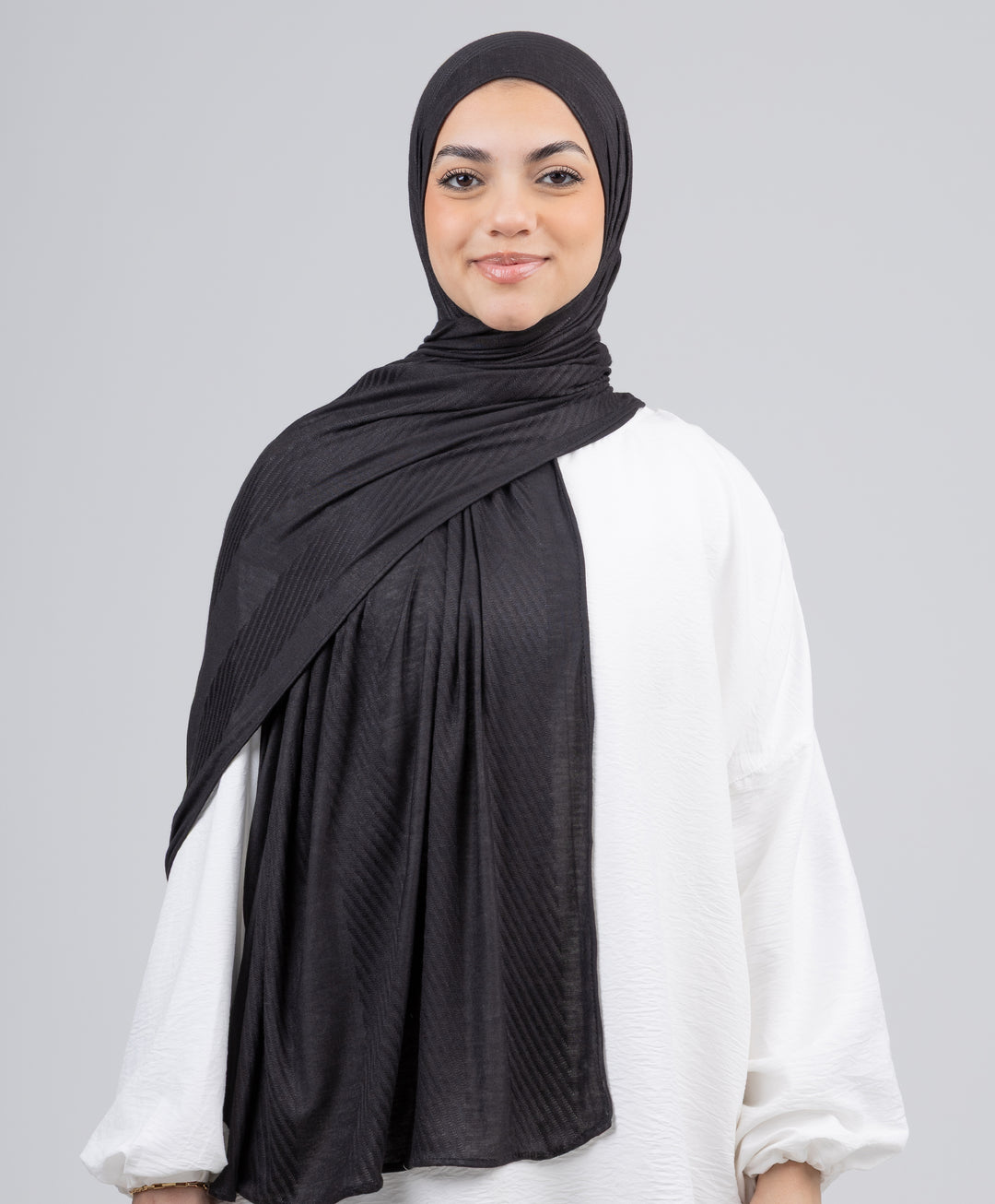 Dainty Kuwaiti Scarf