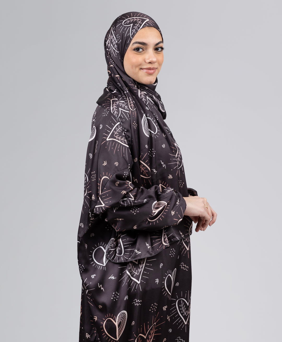 Heartfelt Satin Isdal