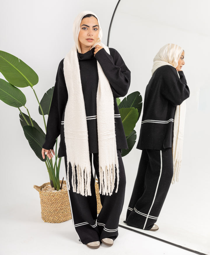 Two Lines Wool Set