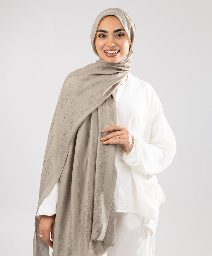 Majestic Linen Scarf