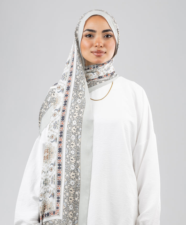 Fancy Modal Scarf