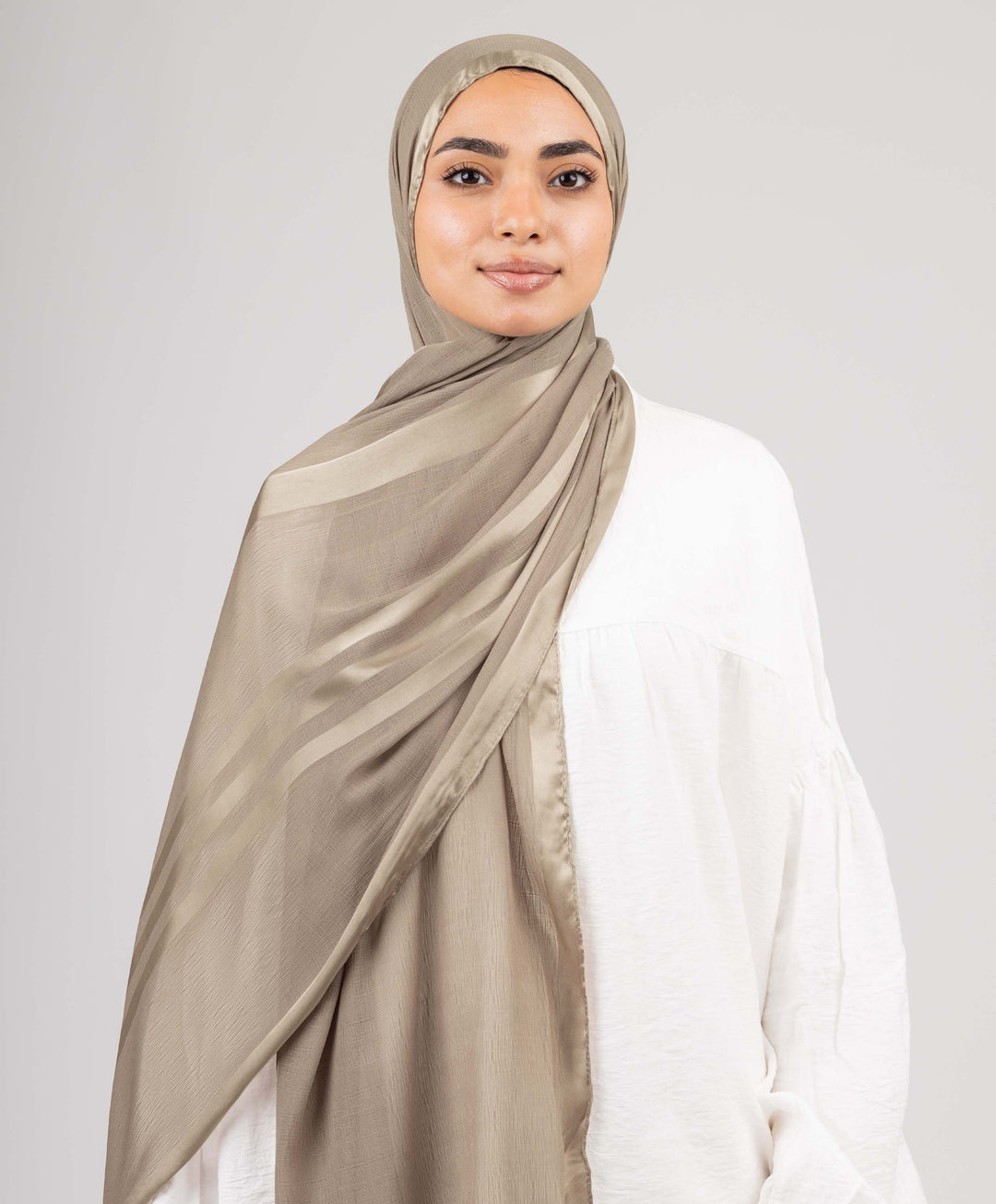 Glowy Crinkle Satin Scarf