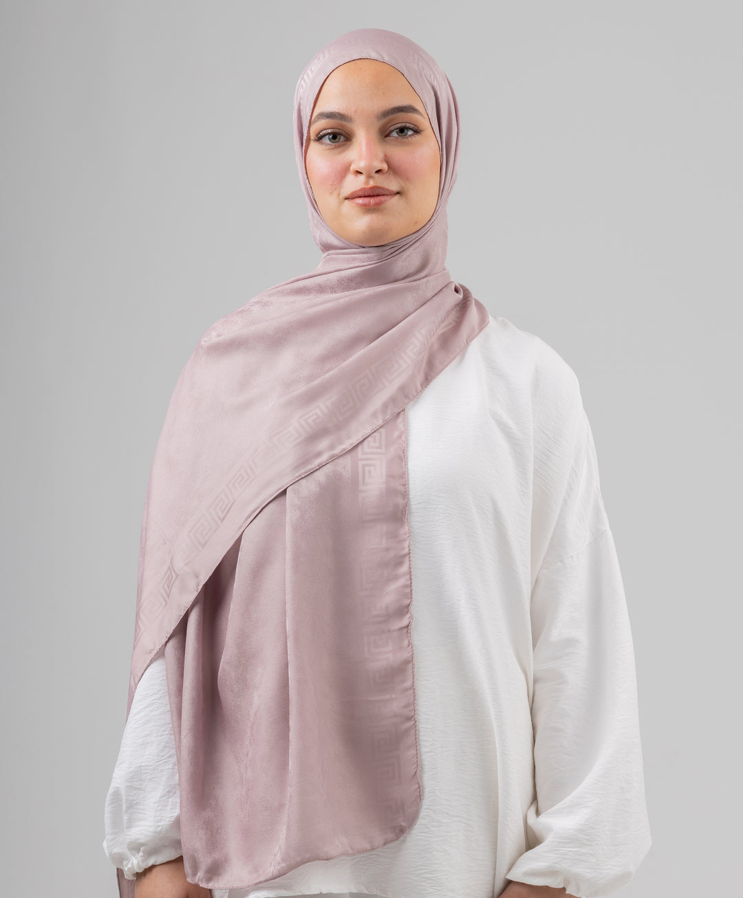 Majesty Jacquard Scarf