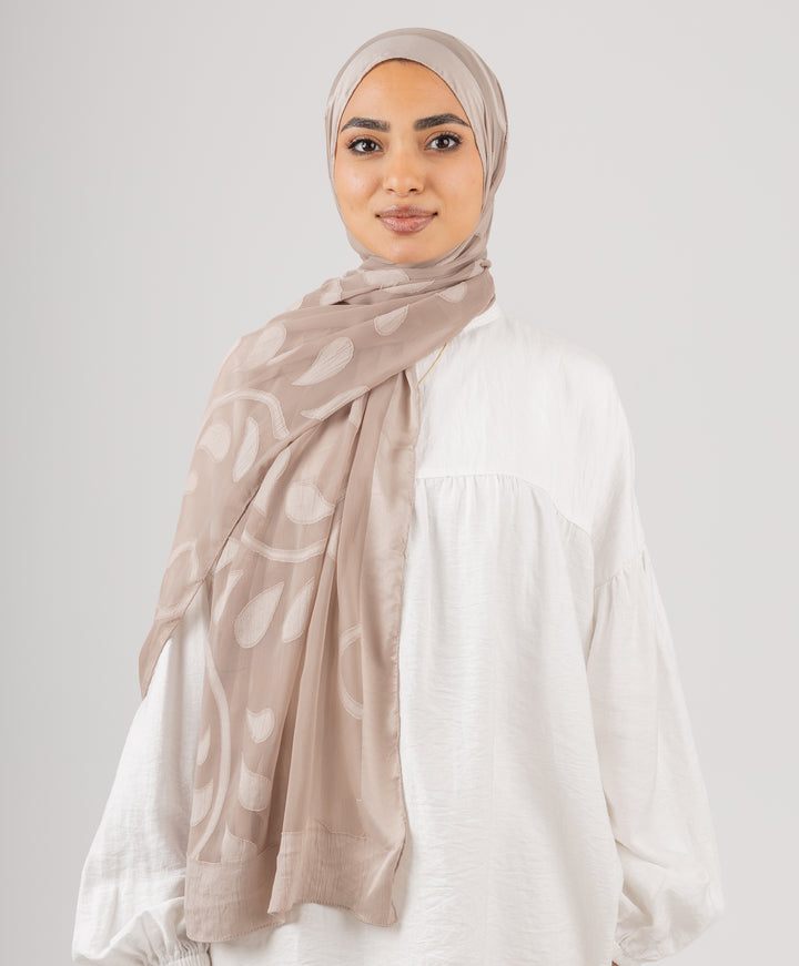 Defuree Scarf