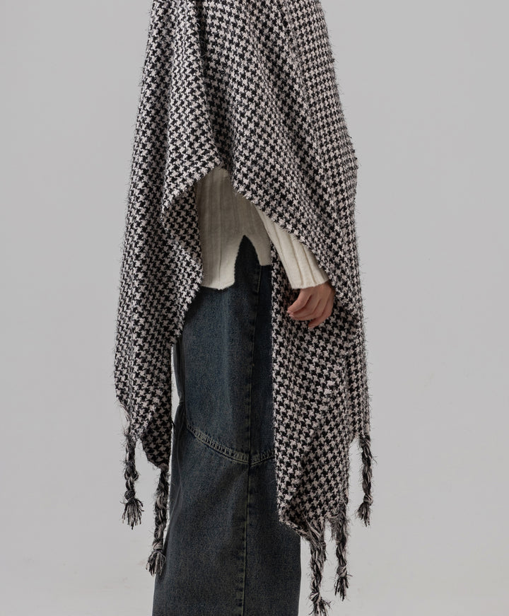 Mini Houndstooth Winter Shawl