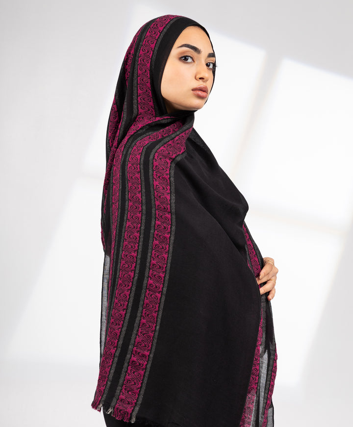 Midnight Lace Linen Scarf