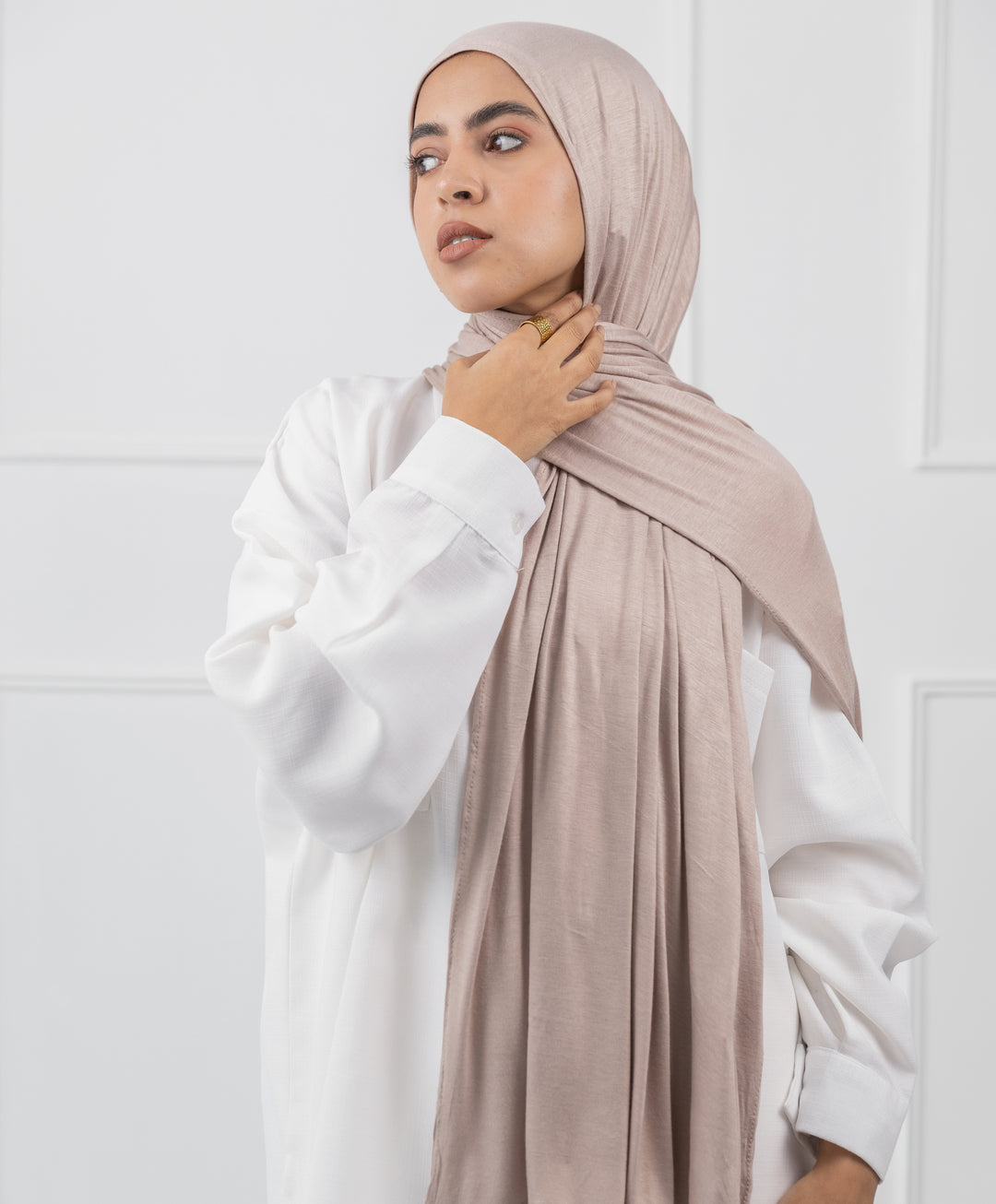 Kuwaiti Basic Scarf