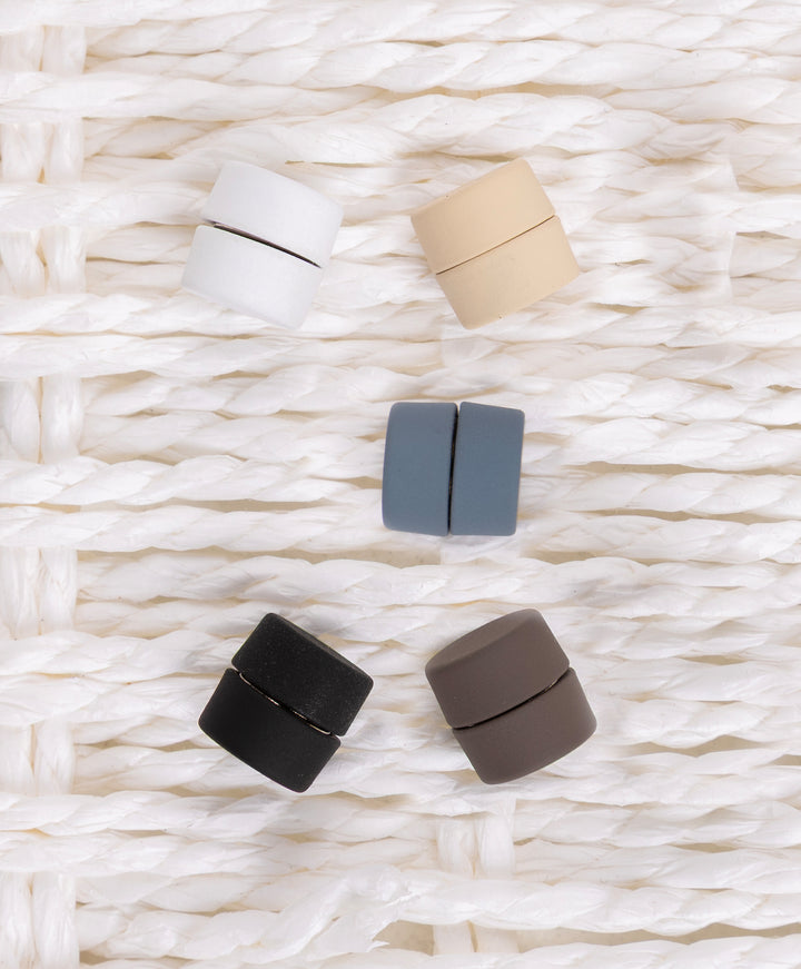 Curved Magnetic Pin (Pack of 2)