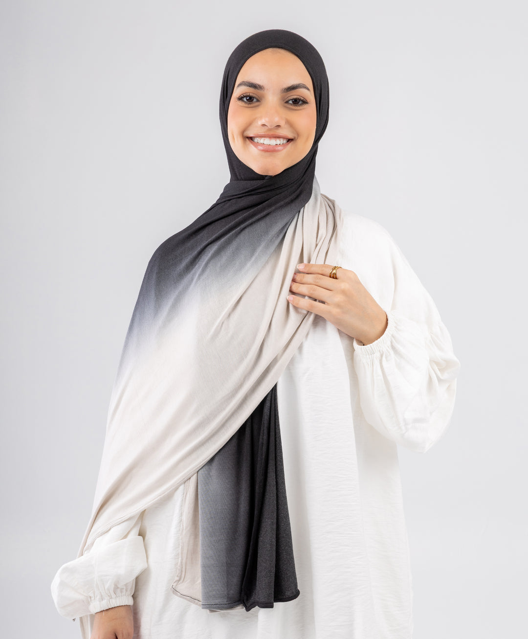 Kuwaiti Gradient Scarf
