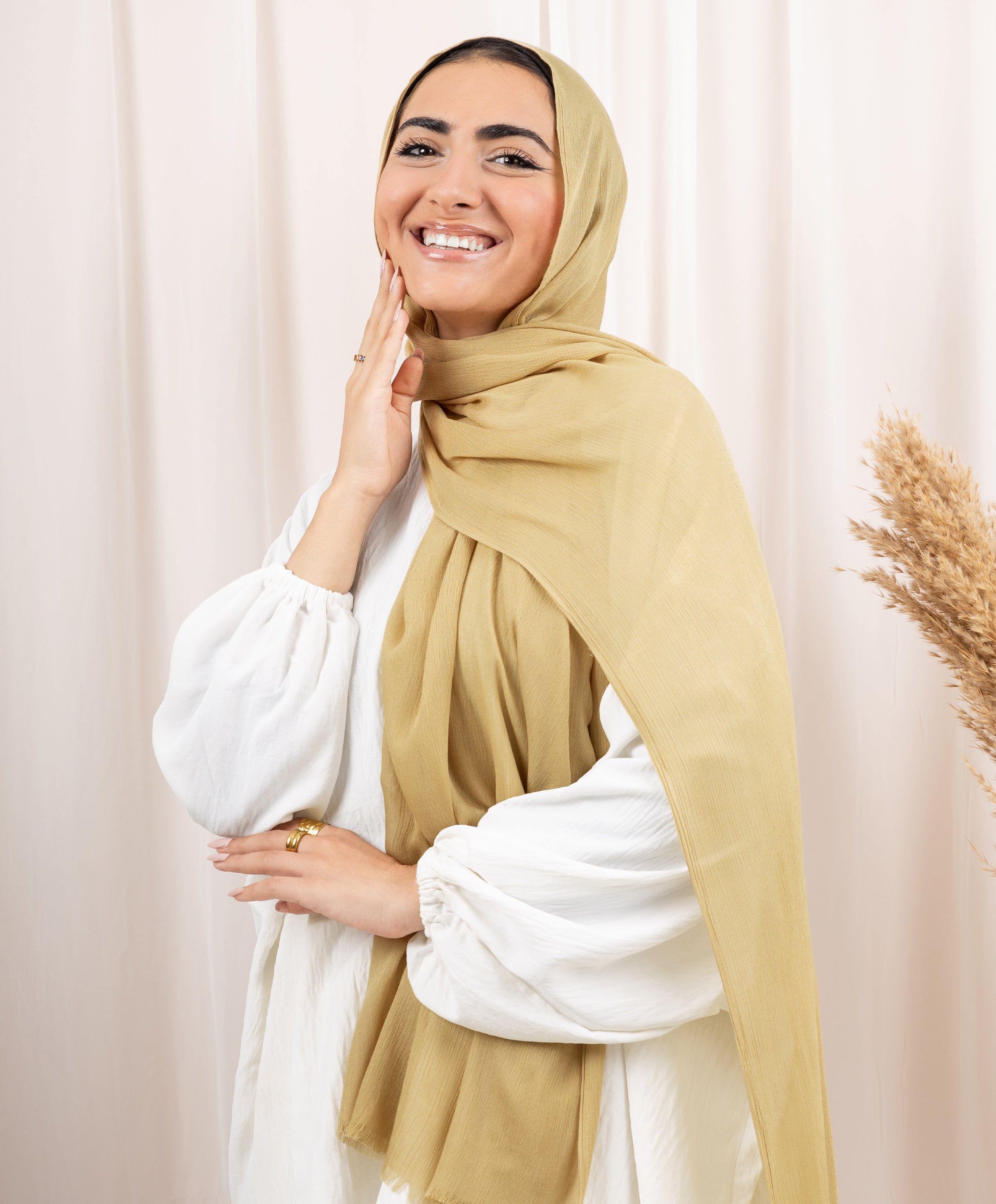 Crinkle shawl sales
