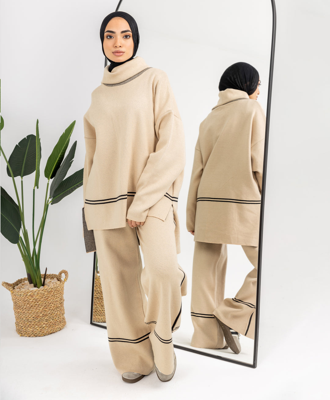 Two Lines Wool Set
