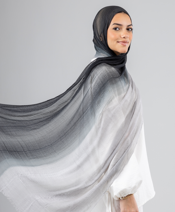 Soft Gradient Cotton Scarf