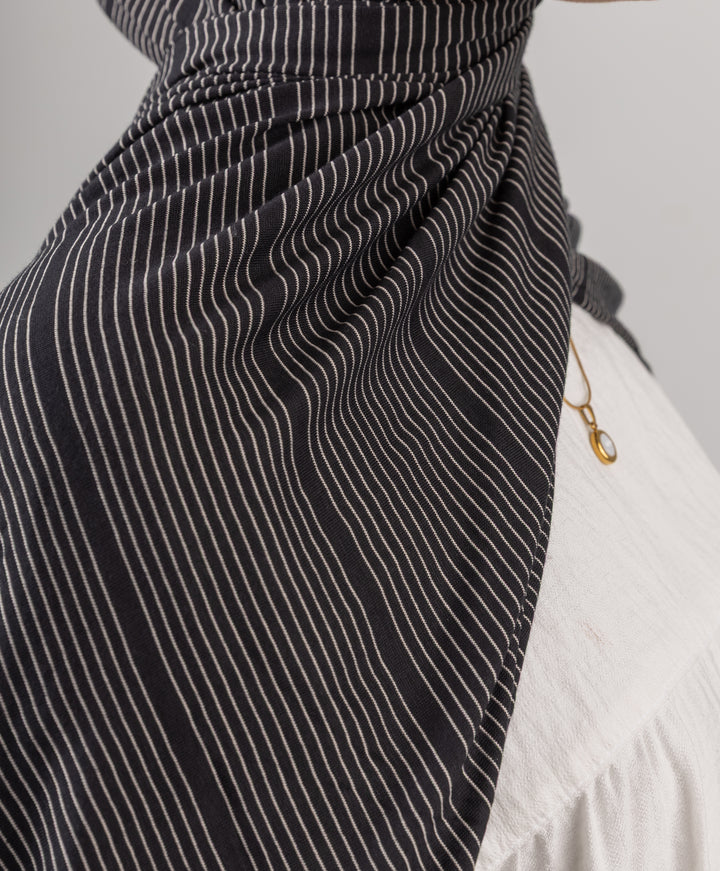 Plain Streaked Scarf