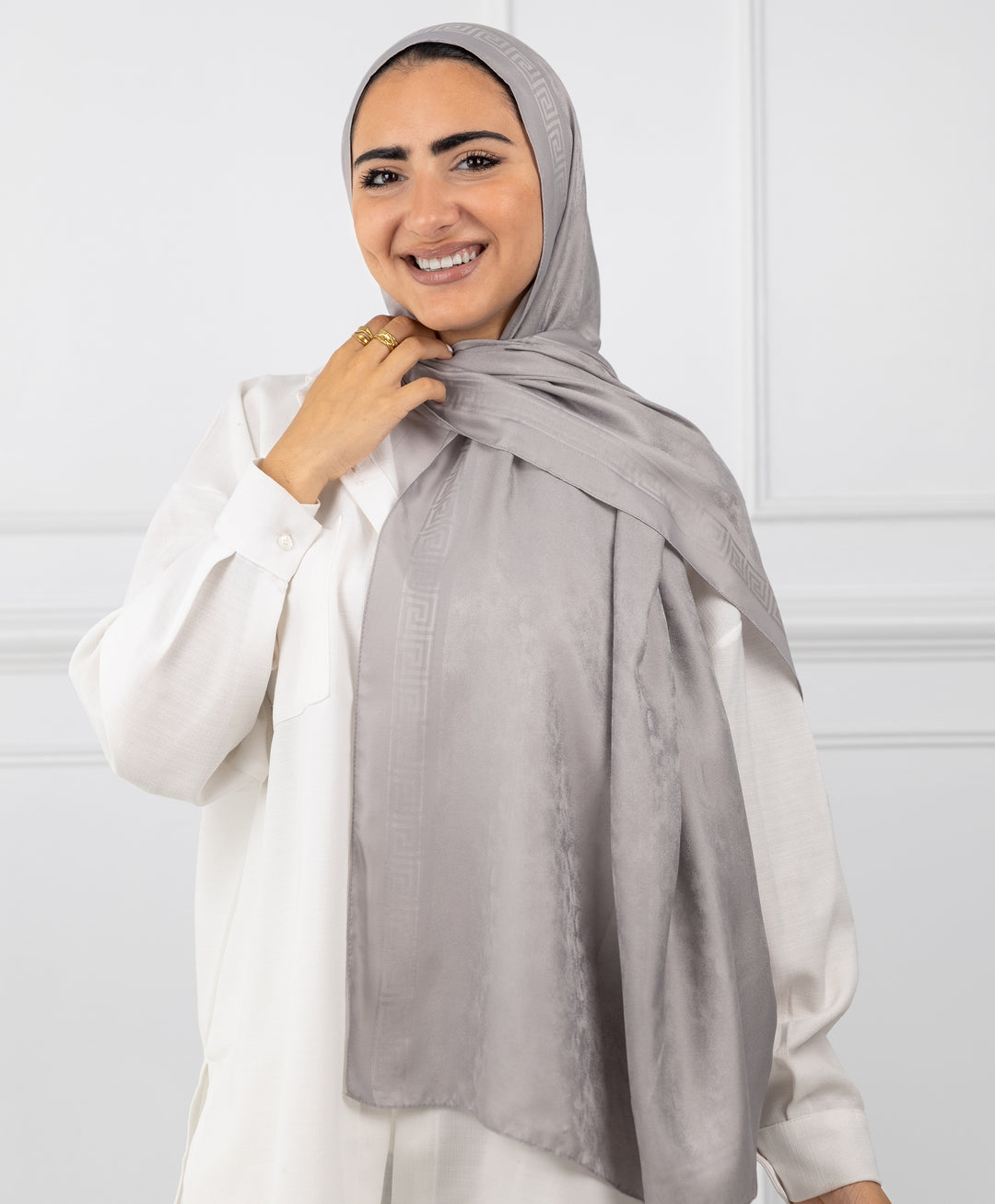 Majesty Jacquard Scarf