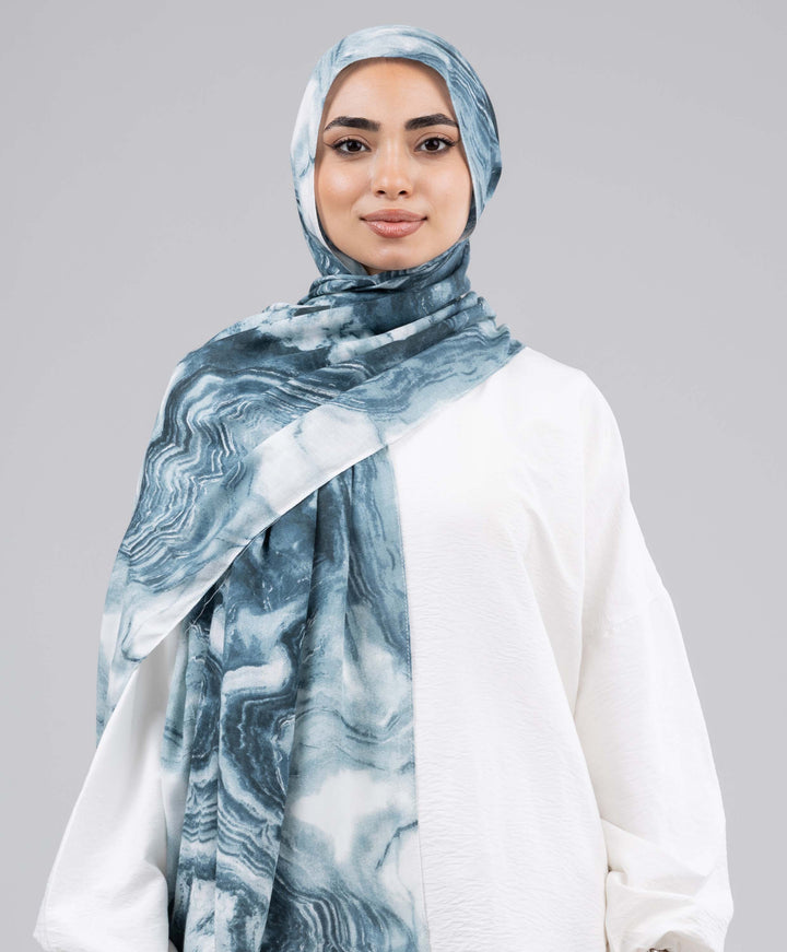 Wavy Modal Scarf