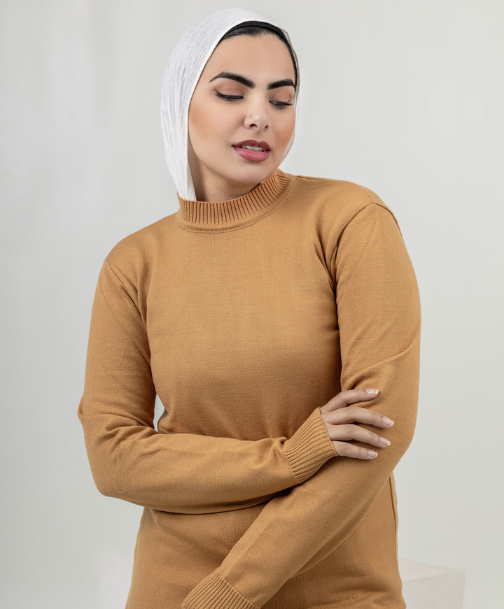 Basic Round Neck Pullover