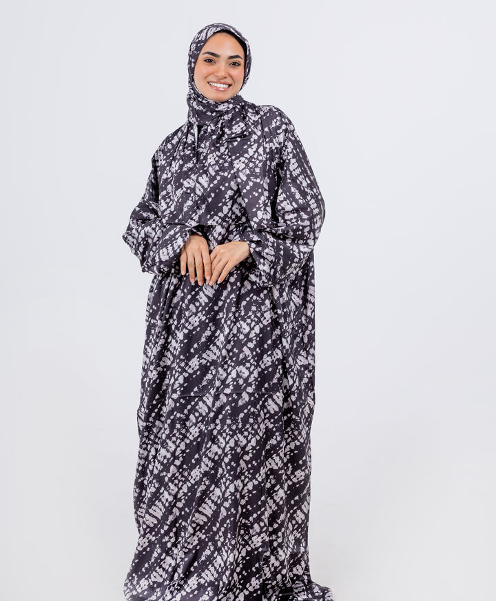 Isdel Robe Praying Isdal – Le Voile