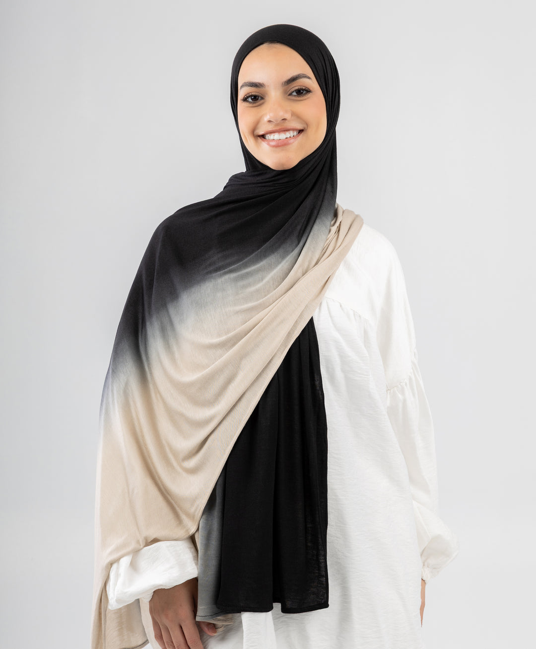 Kuwaiti Gradient Scarf