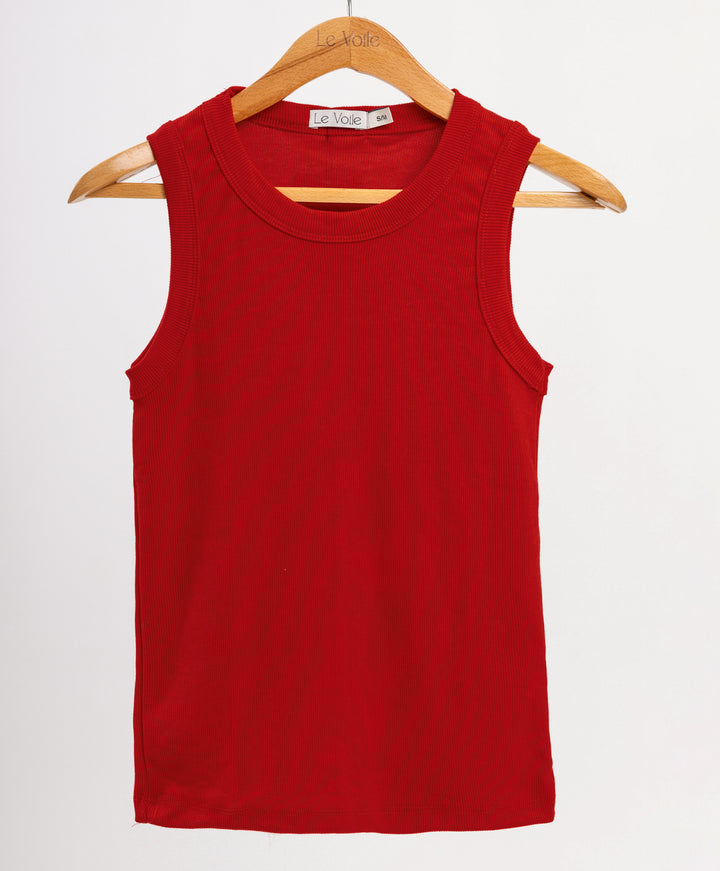 Basic Sleeveless Shirt