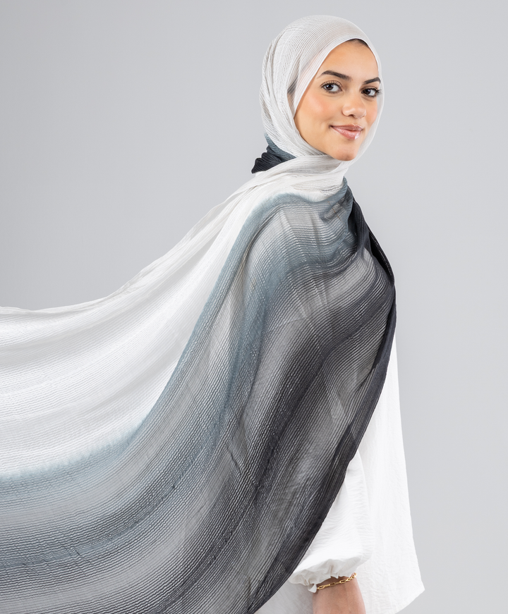 Soft Gradient Cotton Scarf