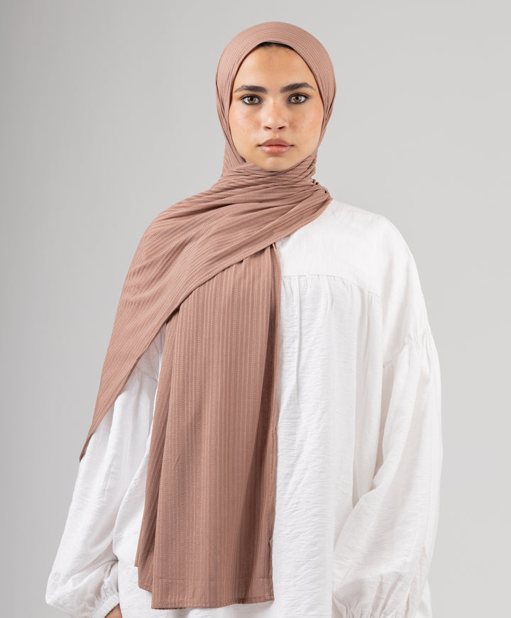 Breezy Kuwaiti Scarf