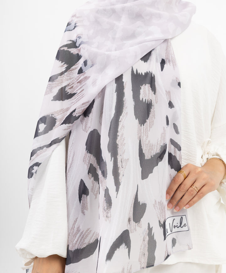 Greystone Leopard Scarf