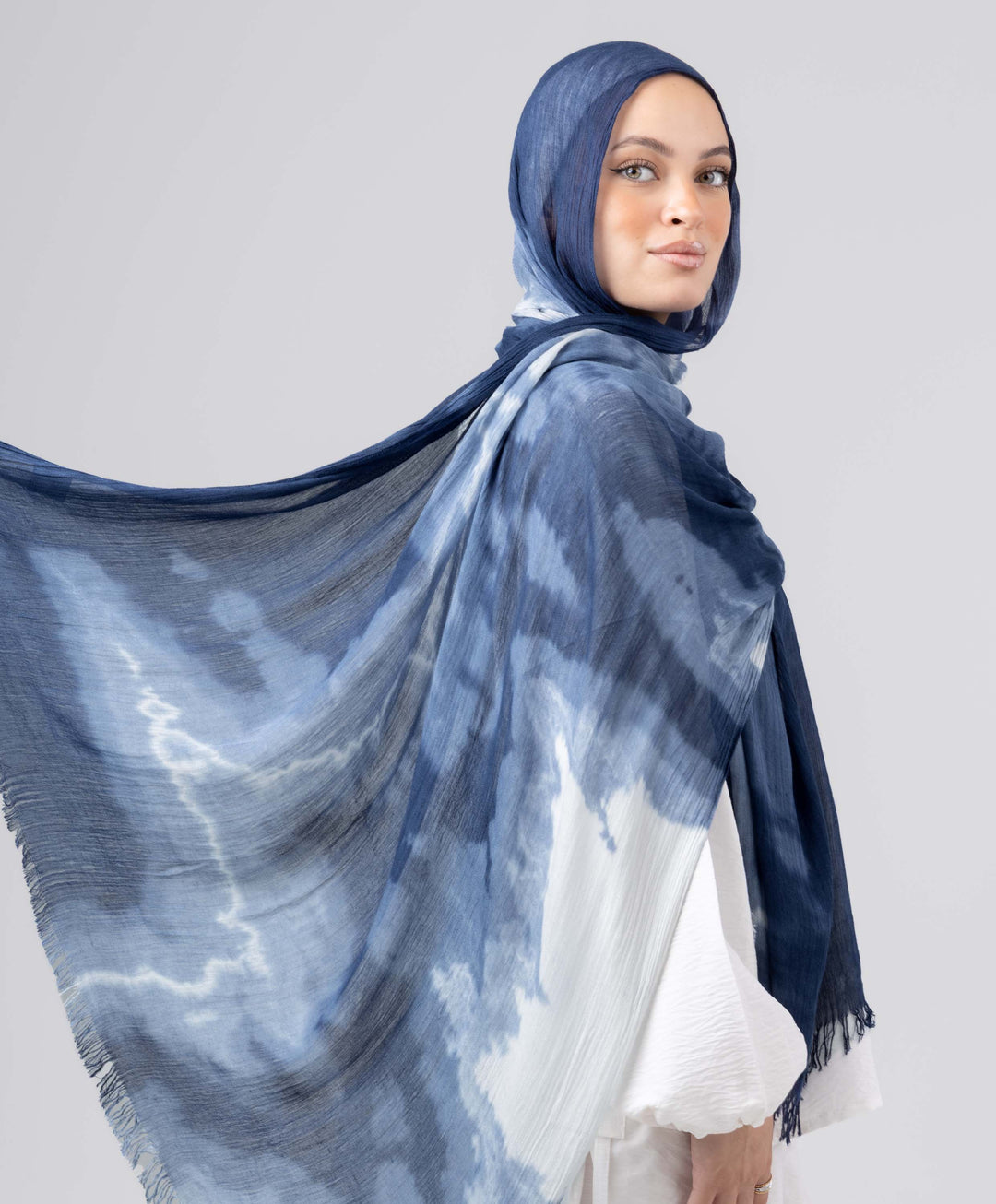 Wave Dye Linen Scarf