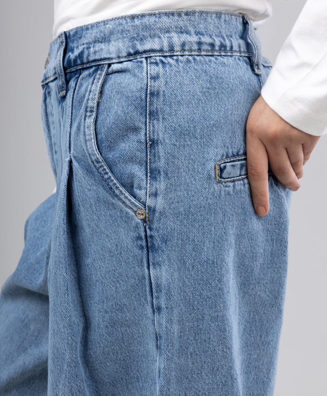 Pleated Wide Leg Denim Pants