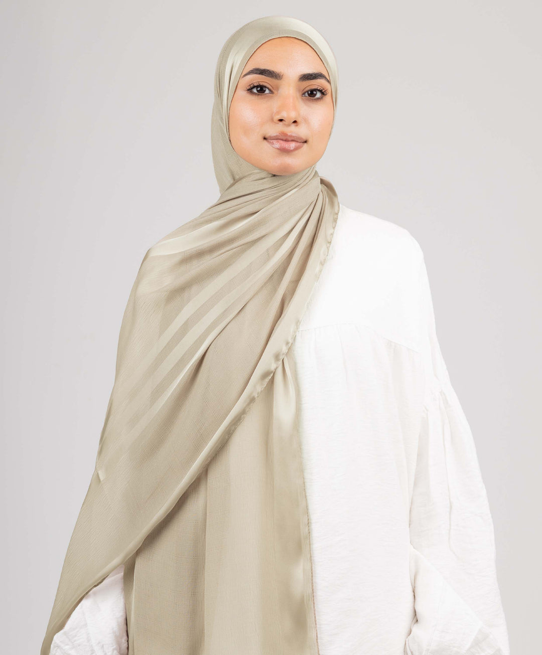 Glowy Crinkle Satin Scarf