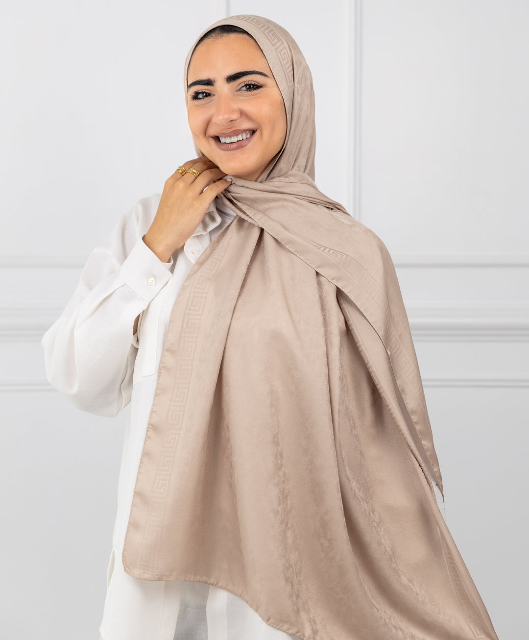 Majesty Jacquard Scarf