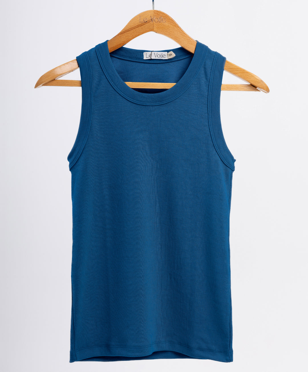 Basic Sleeveless Shirt