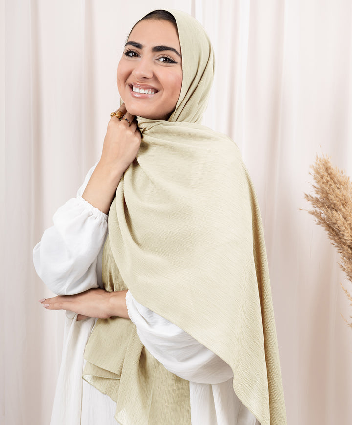 Dots Crinkle Chiffon Scarf